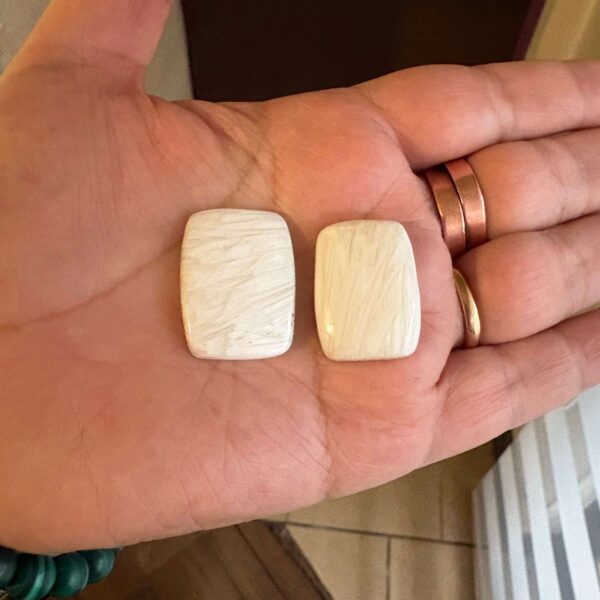 Cabuchon rectangular escolecita grande